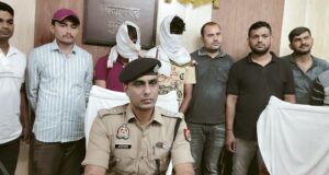 Pratapgarh – SP डॉ अनिल कुमार की सर्विलांस टीम ने बरामद किए 25 लाख कीमत के 101 फोन