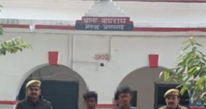 पुलिस ने दो शातिर चोरों को चोरी के सामान नगदी सहित गिरफ्तार किया भेजा जेल,