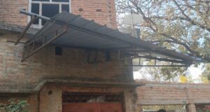 रस्ते के विवाद में चचेरे पोते ने बुजुर्ग की कर दी हत्या इलाके में सनसनी पिता पुत्र घायल,मौके पर भारी पुलिस बल के साथ क्षेत्राधिकारी मौजूद