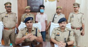 प्रतापगढ़ 25 अप्रैल को हुई होटल में युवती की हुई हत्या का हुआ खुलासा एसपी ने की प्रेस कॉन्फ्रेंस..!जाने पूरा मामला…