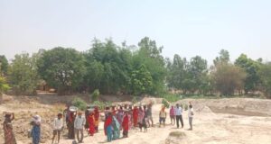 मनरेगा कार्य योजना का खुद रहे तालाब का निरीक्षण मिली ये खामियां