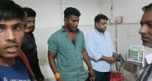 पंखा लगाते हुए करंट लगने से महिला झुलसी ट्रामा सेन्टर में डॉक्टर ने मृत घोषित किया