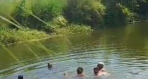 नदी में नहाने गए तीन युवक डूबे एक की मौत से मचा कोहराम