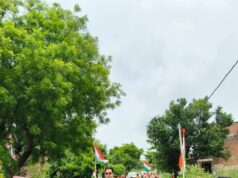 Pratapgarh तिरंगा यात्रा में उमड़ा हुजूम श्यामू ओझा ने निकाली यात्रा पढ़ें पूरी खबर