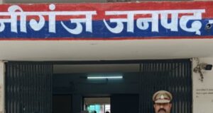 मूर्ति की आंखें चुराकर बेचने निकला था युवक, रानीगंज पुलिस ने किया चौंकाने वाला खुलासा