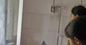 ट्रामा सेंटर में बिजली कटने से मरीज बेहाल, जनरेटर सिर्फ शोपीस, हाथ से हवा देकर चलाना पड़ा इलाज