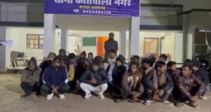 सड़कों पर शराबखोरी पड़ेगी भारी, प्रतापगढ़ पुलिस ने 29 शराबियों को दबोचा