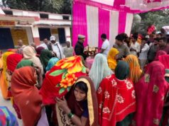 कड़ाके की ठंड में भावी प्रधान लक्ष्य पटेल (मोंटी) बने जरूरतमंदों की ढाल, सैकड़ों लोगों को बांटे कंबल