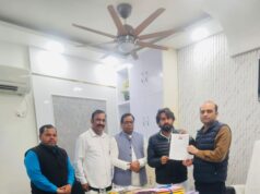 मतदाता सूची से नाम काटे जाने के आरोप पर सपा नेता जिलानी ने डीएम से की मुलाकात, प्रशासन ने निष्पक्ष जांच का दिया भरोसा