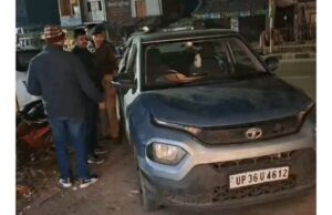 प्रतापगढ़ में सनसनीखेज लूट: नकाबपोश बदमाशों ने सर्राफा कारोबारी को पिस्टल सटाकर लूटा, करीब 17 लाख का माल लेकर फरार